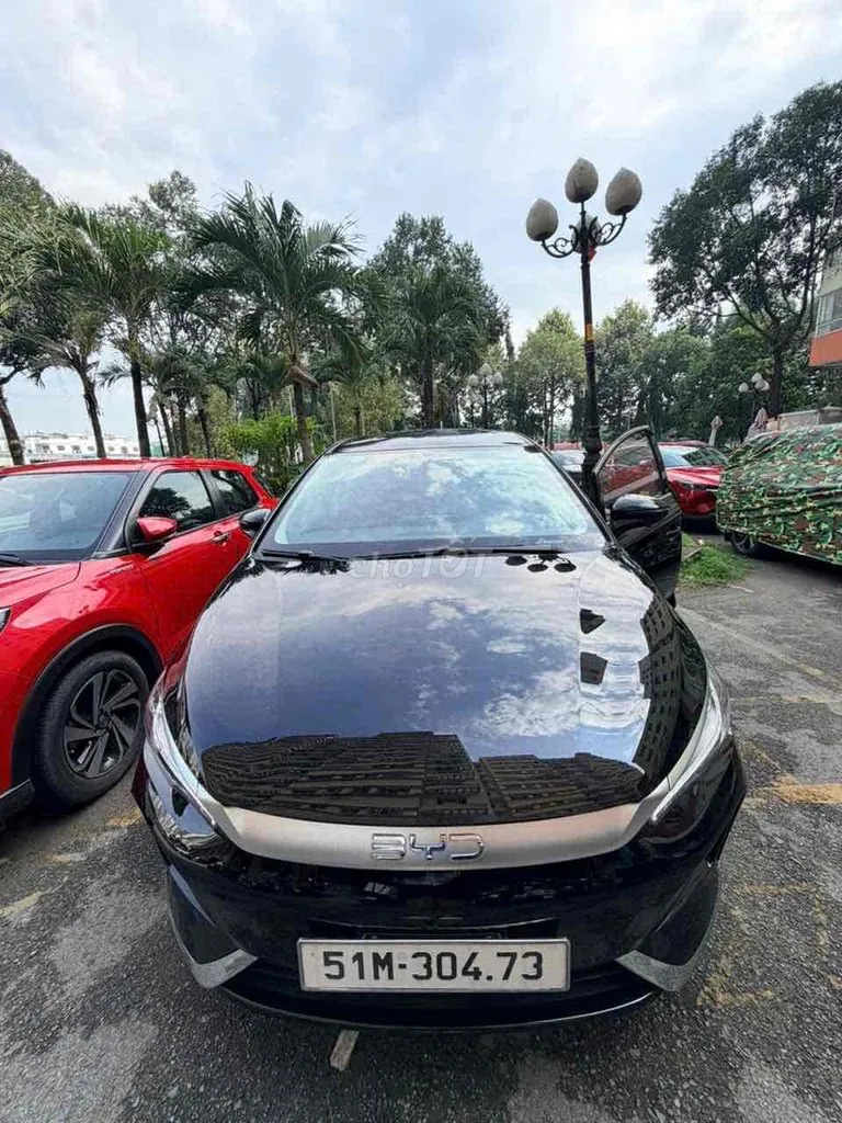 BYD M6 2024 photo 2