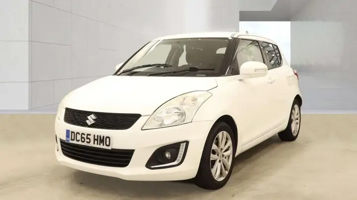 Suzuki Swift 2015 photo 3