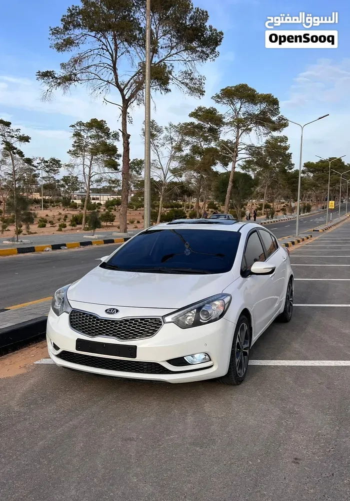 Kia K3 2013 photo 3