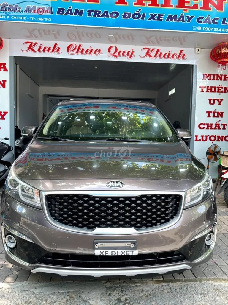 Kia Sedona 2015 photo 5