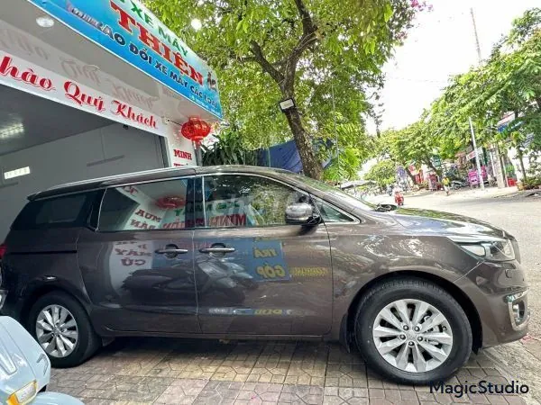 Kia Sedona 2015 photo 3
