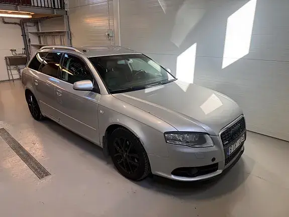 Audi A4 2008 photo 2