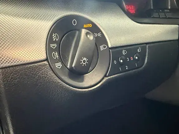 Audi A4 2008 photo 4