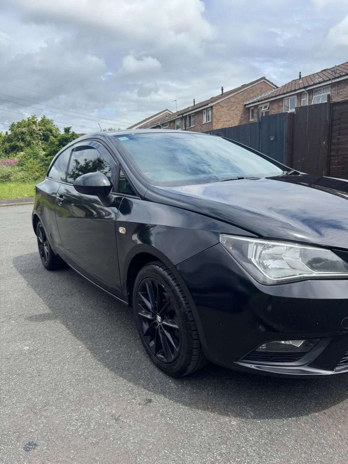 Seat Ibiza 2014 photo 3