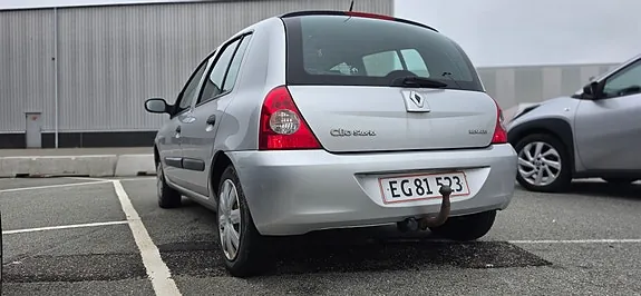 Renault Clio 2008 photo 3