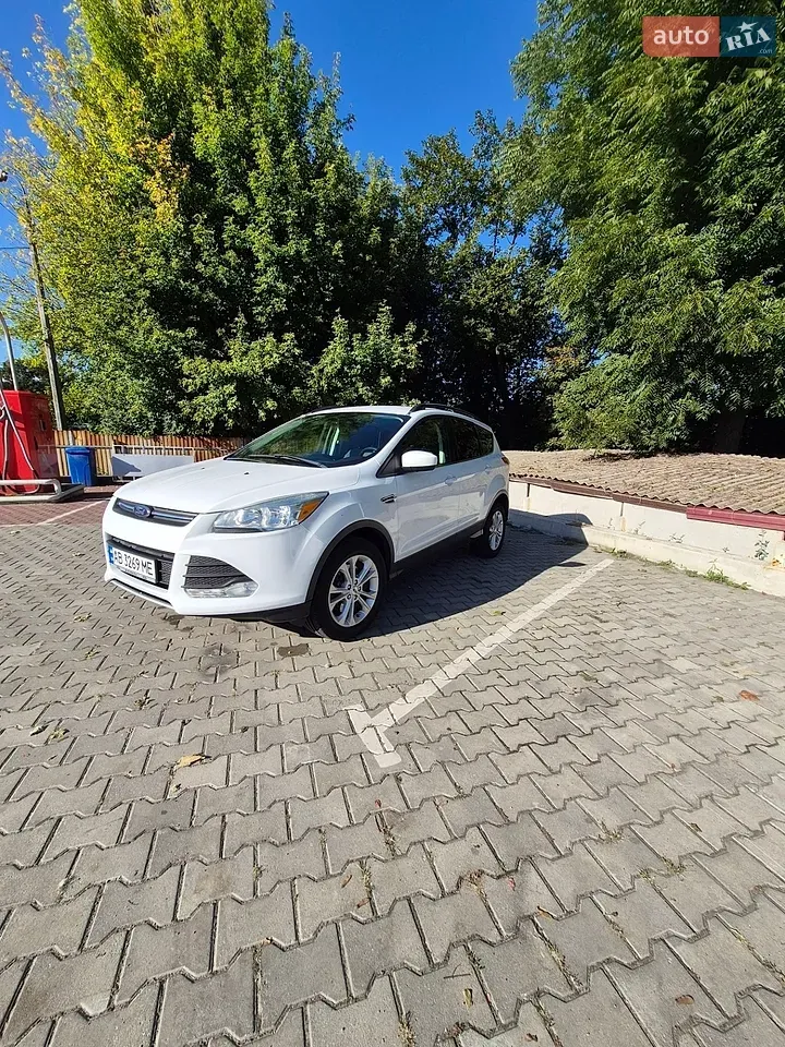 Ford Escape 2015 photo 4