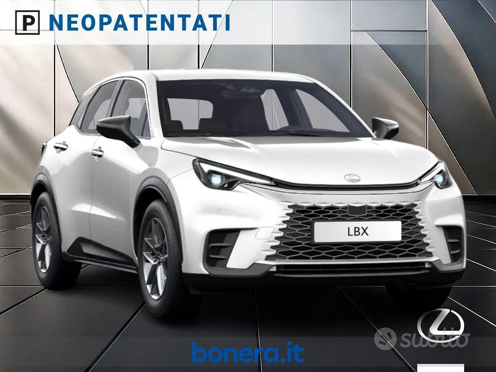 Lexus Lbx 2026 photo 2