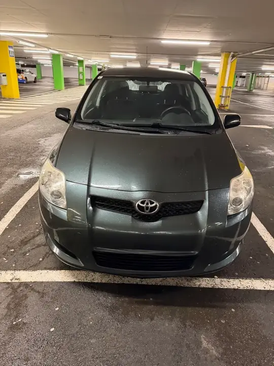 Toyota Auris 2009 photo 2