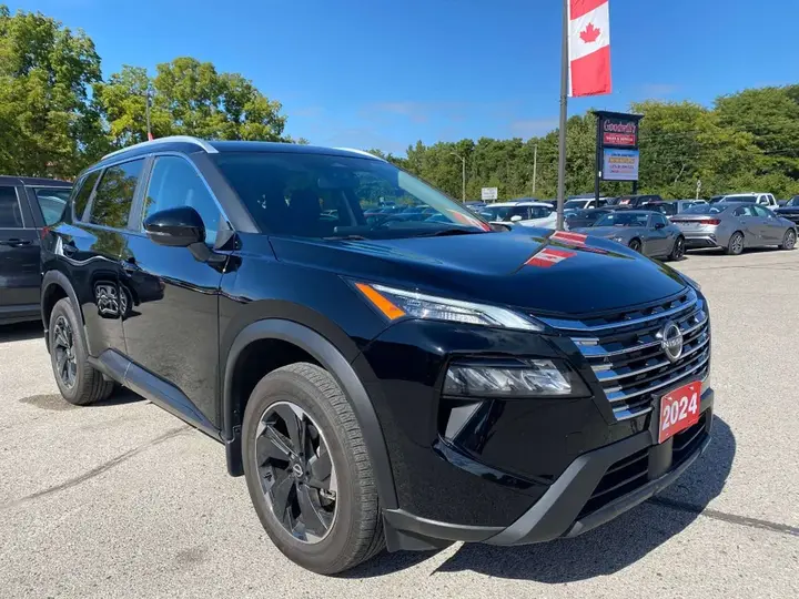 Nissan Rogue 2024 photo 3