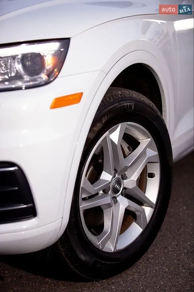 Audi Q5 2019 photo 4