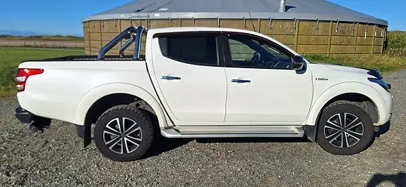 Mitsubishi L200 2019 photo 2