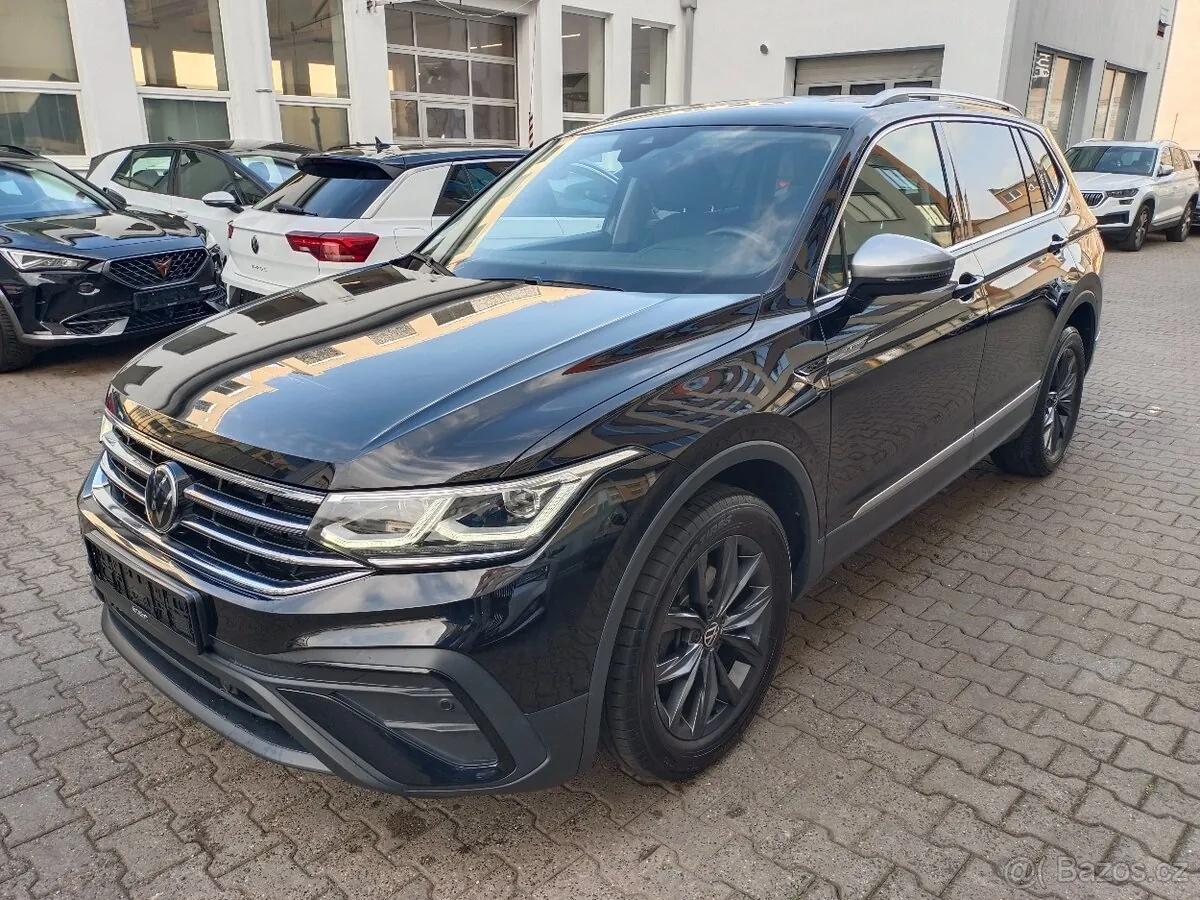 Volkswagen Tiguan Allspace 2022 photo 2