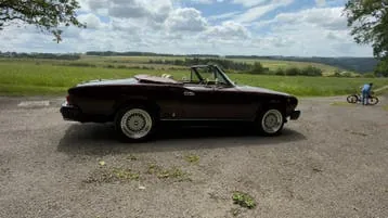 Fiat 124 Spider
