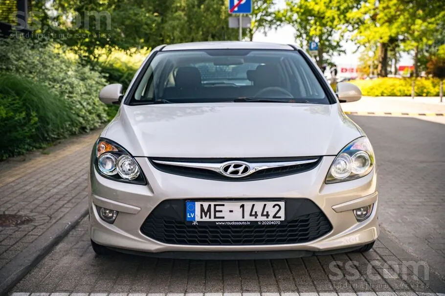 Hyundai I30 2011 photo 2