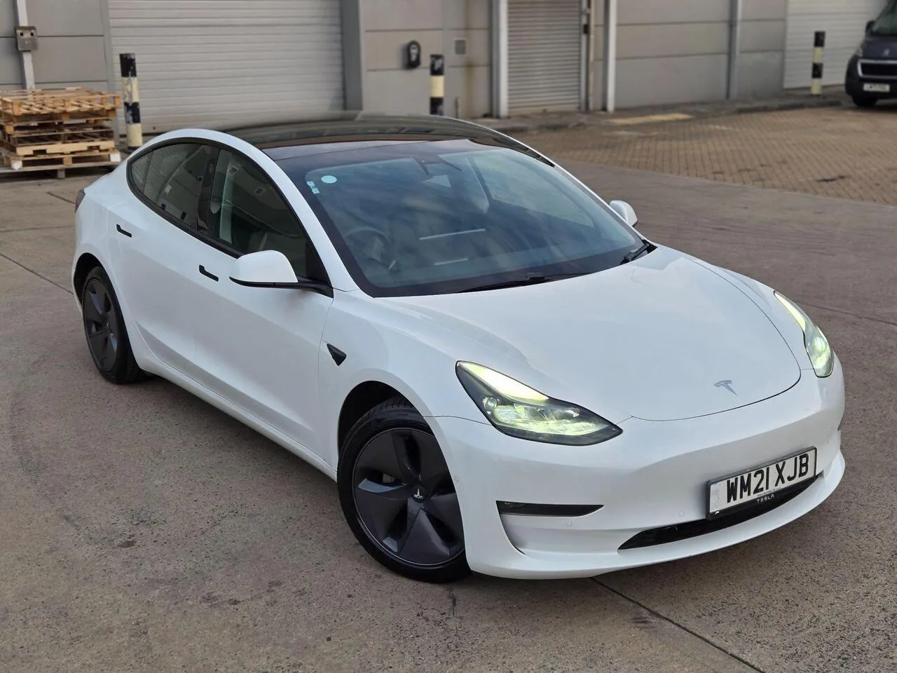 Tesla Model 3 2021 photo 5