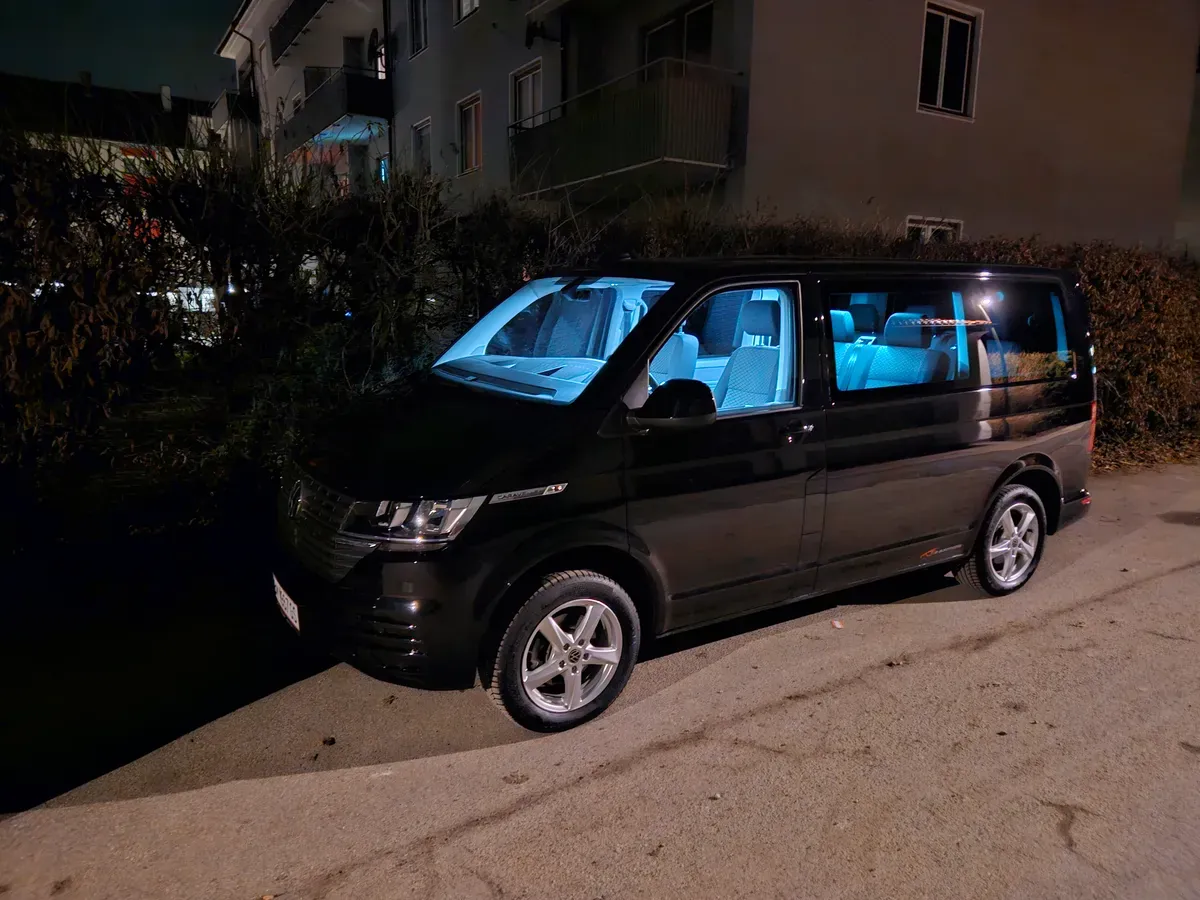 Volkswagen Caravelle 2022 photo 3