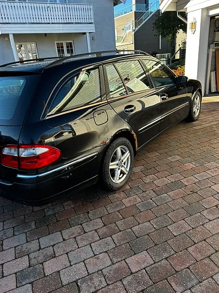 Mercedes-Benz E240 2004 photo 5
