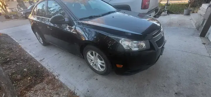 Chevrolet Cruze 2014 photo 2