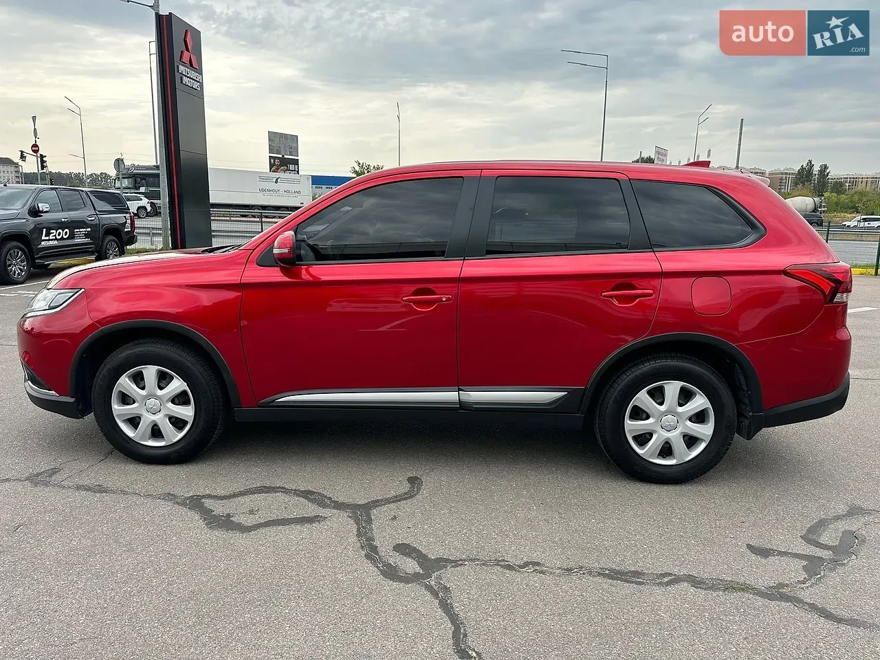 Mitsubishi Outlander 2020 photo 5