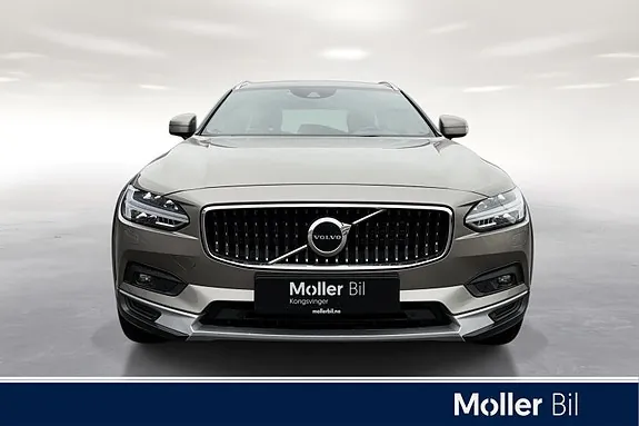 Volvo V90 Cross Country 2021 photo 2