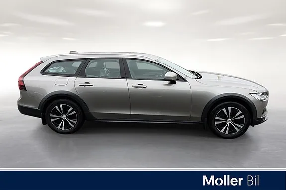 Volvo V90 Cross Country 2021 photo 4