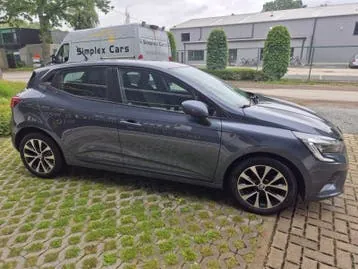 Renault Clio 2022 photo 3
