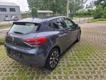 Renault Clio 2022 photo 2