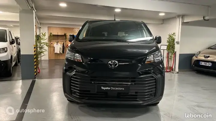 Toyota Proace Combi 2025 photo 2