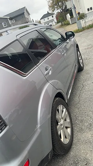 Mitsubishi Outlander 2010 photo 4