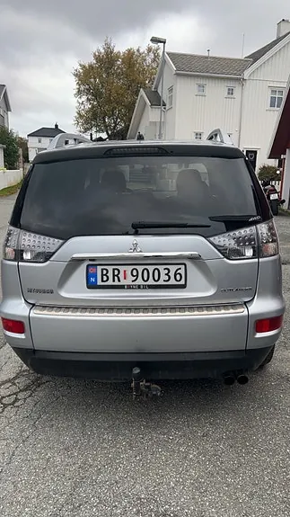 Mitsubishi Outlander 2010 photo 5