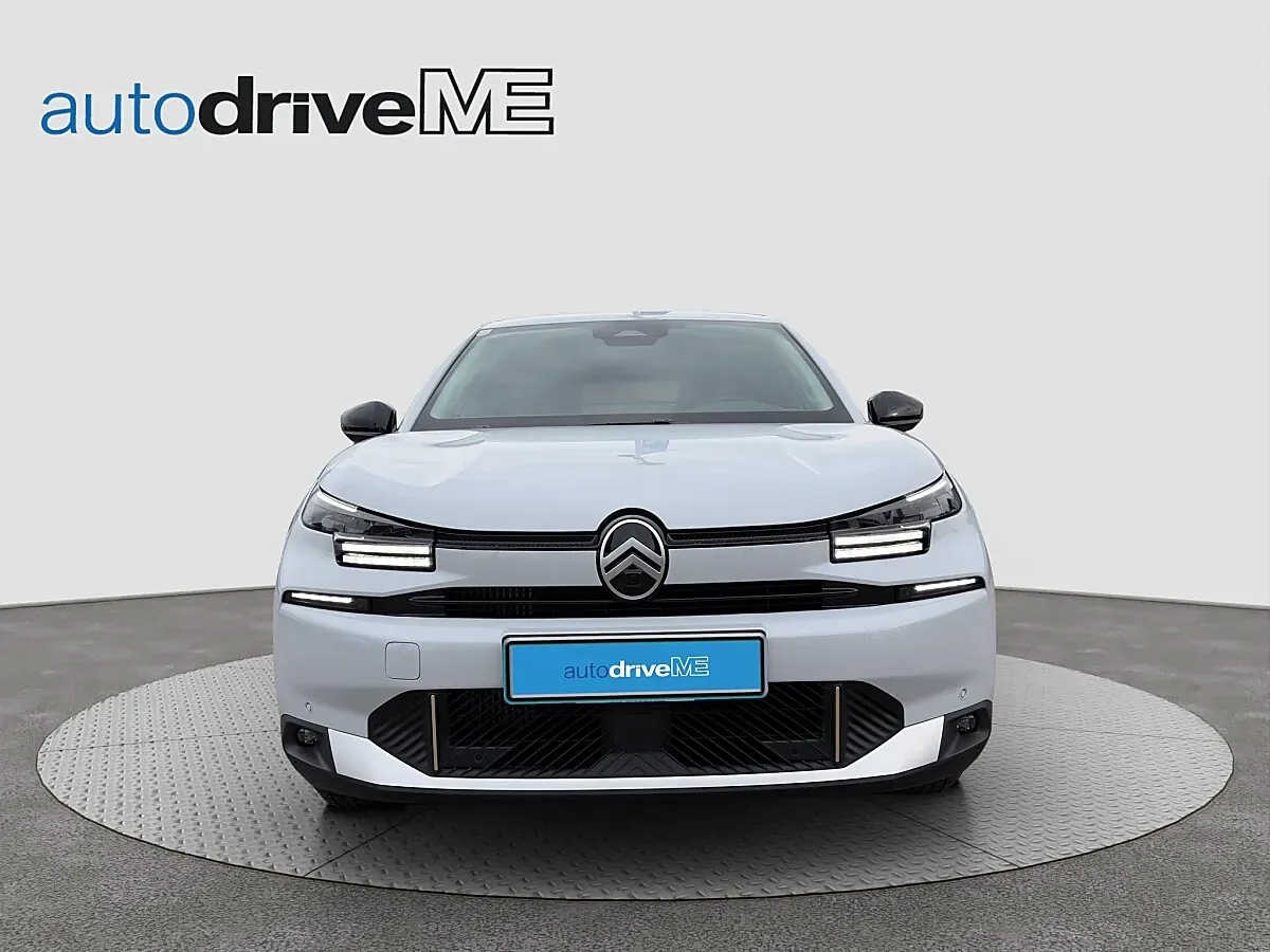 Citroen C4 2026 photo 2