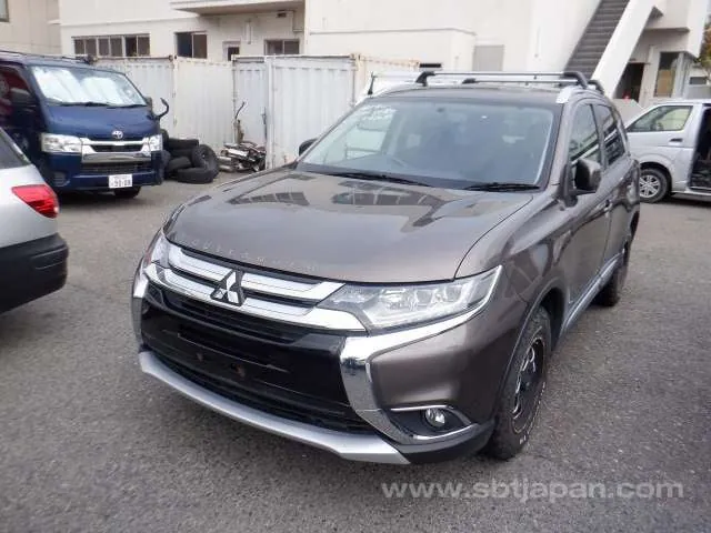 Mitsubishi Outlander 2016 photo 2