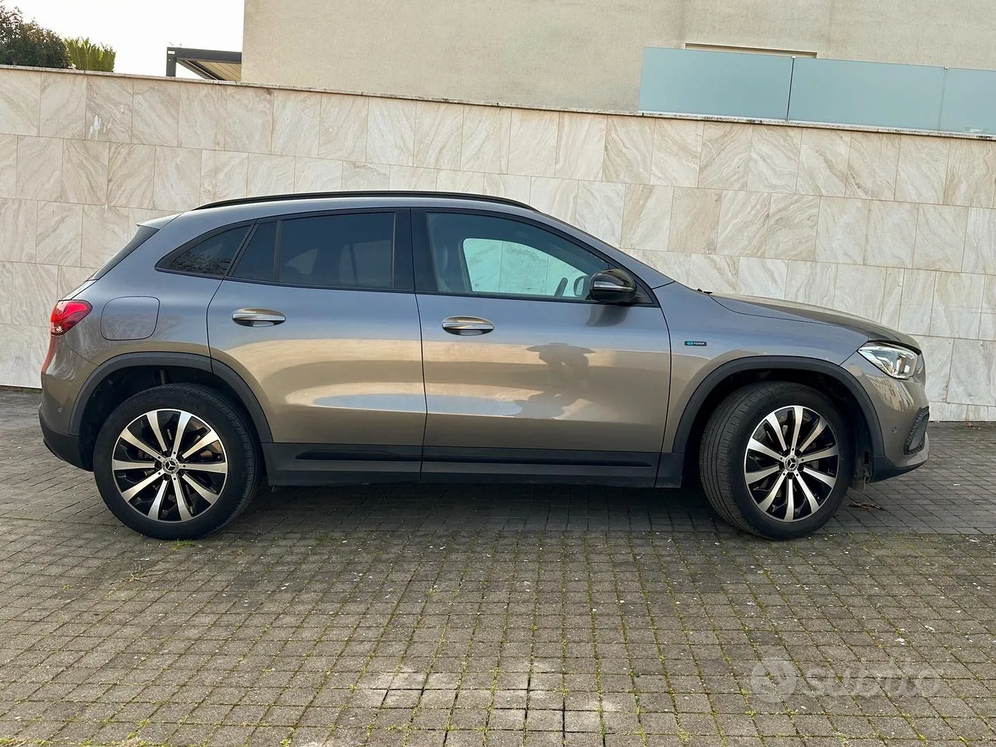 Mercedes-Benz Eq Power 2020 photo 2