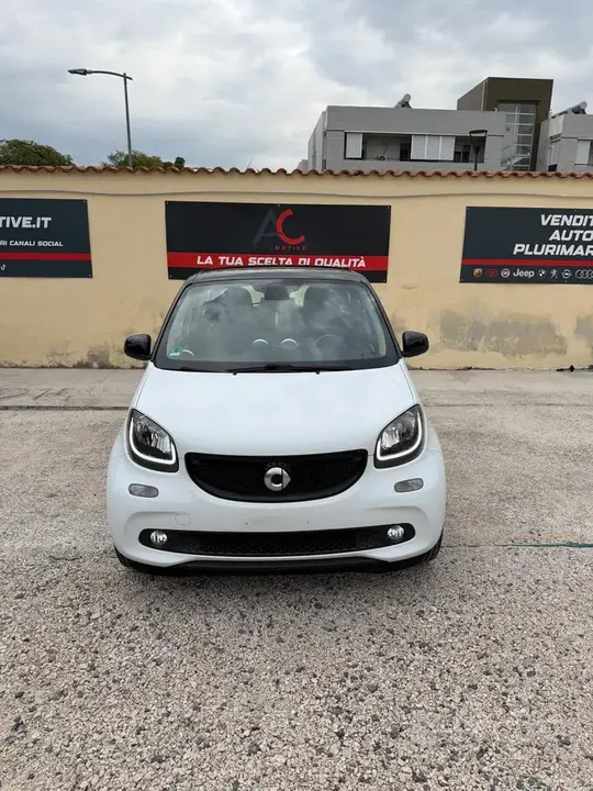 Smart Forfour 2015 photo 2