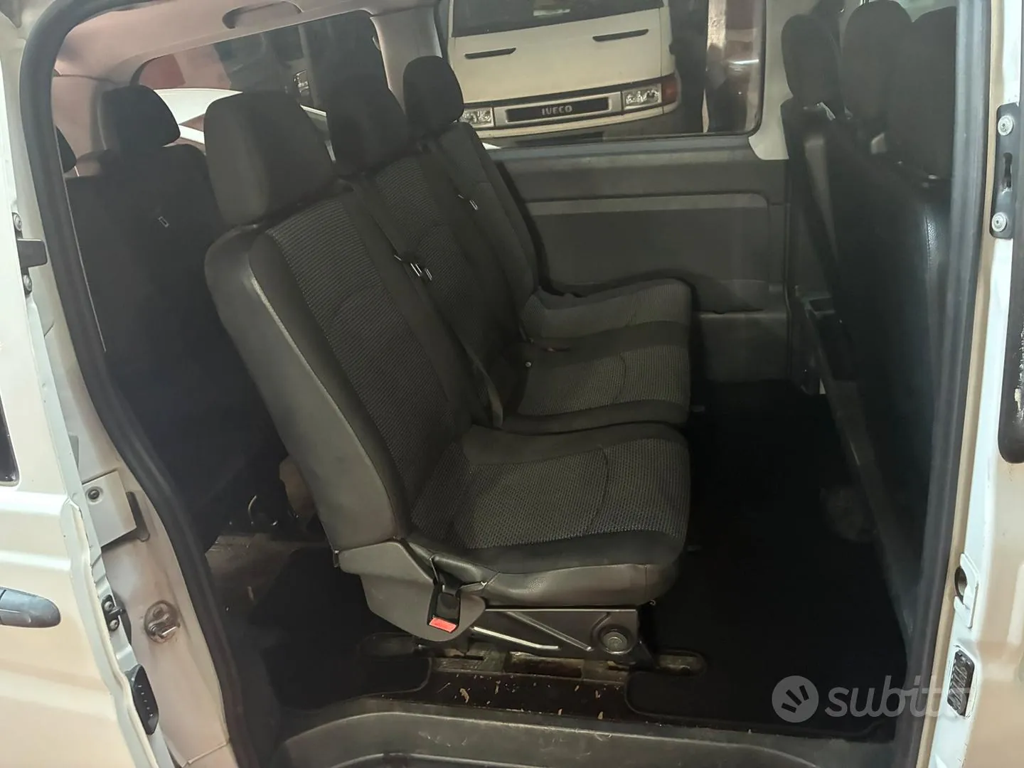 Mercedes-Benz Vito 2012 photo 5