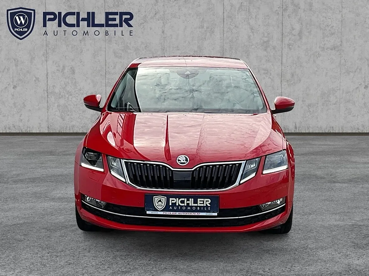Skoda Octavia 2017 photo 2