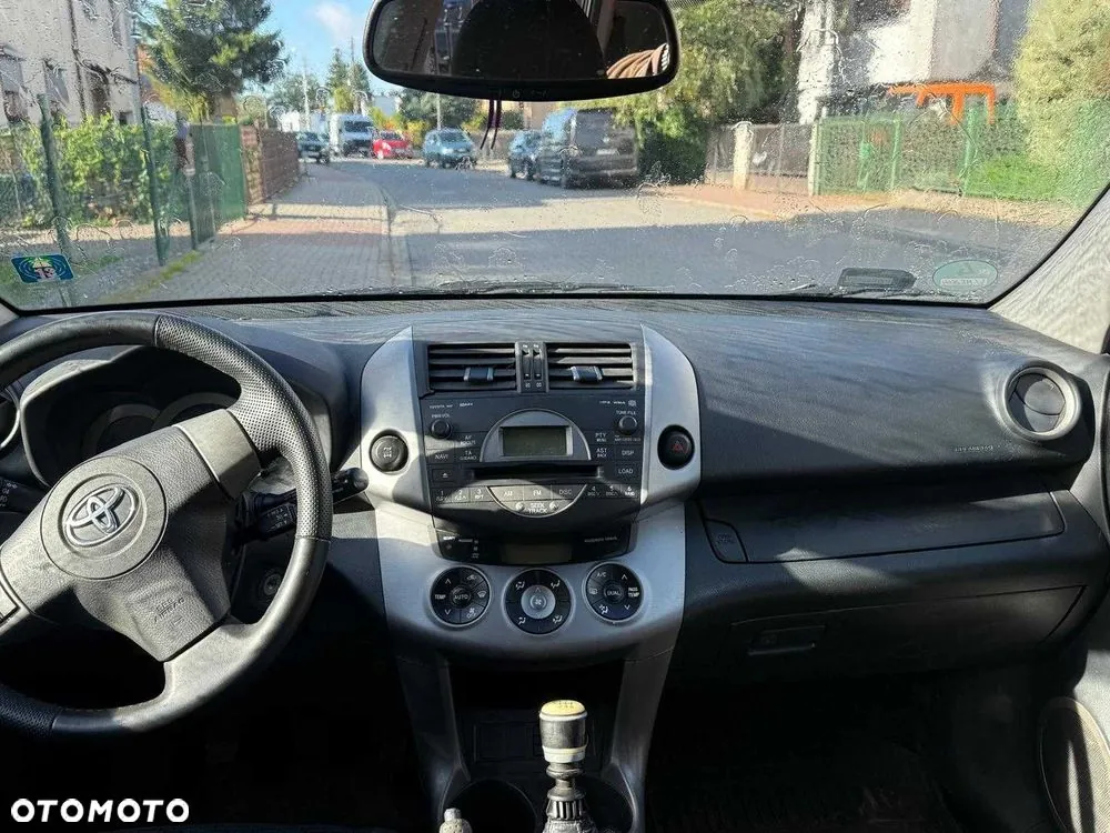 Toyota Rav4 2007 photo 2