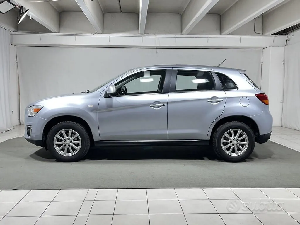 Mitsubishi Asx 2015 photo 2