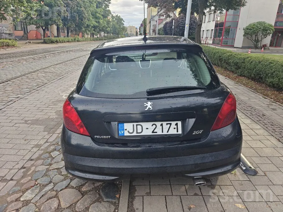 Peugeot 207 2007 photo 4
