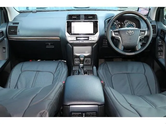 Toyota Land Cruiser Prado 2019 photo 2