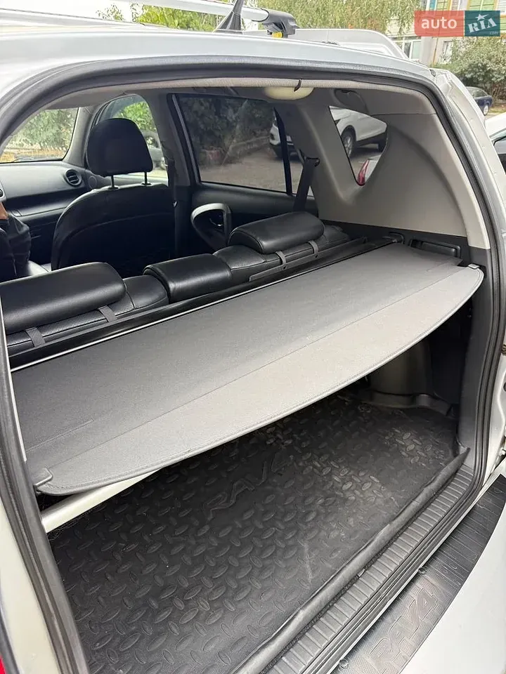 Toyota Rav4 2006 photo 3