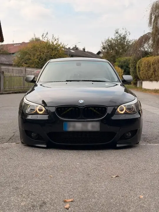 BMW E60