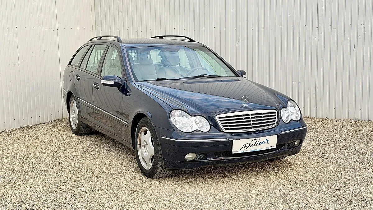 Mercedes-Benz C-Class 2001 photo 3