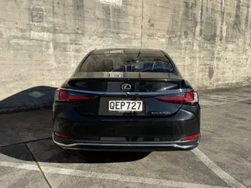 Lexus Es300H 2023 photo 5