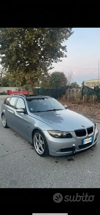 BMW 320I 2023 photo 2