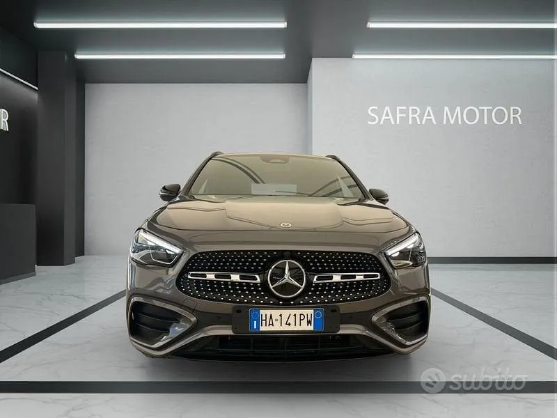 Mercedes-Benz Gla 2025 photo 2
