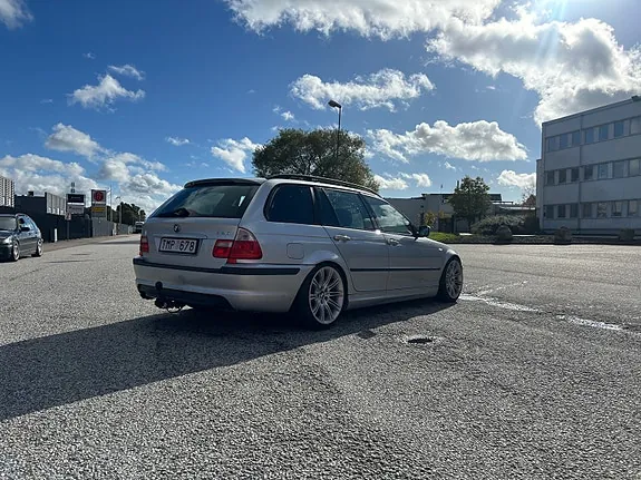 BMW 320I 2002 photo 4
