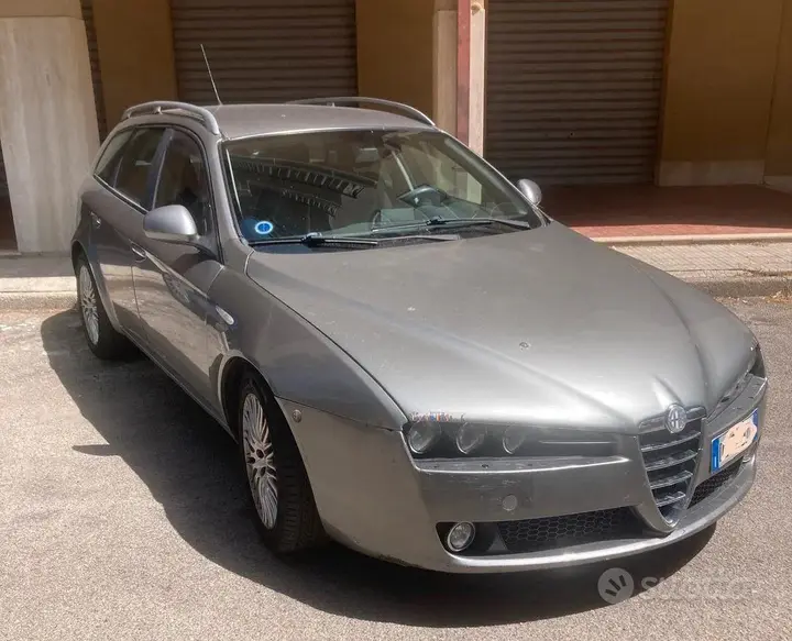 Alfa Romeo 159
