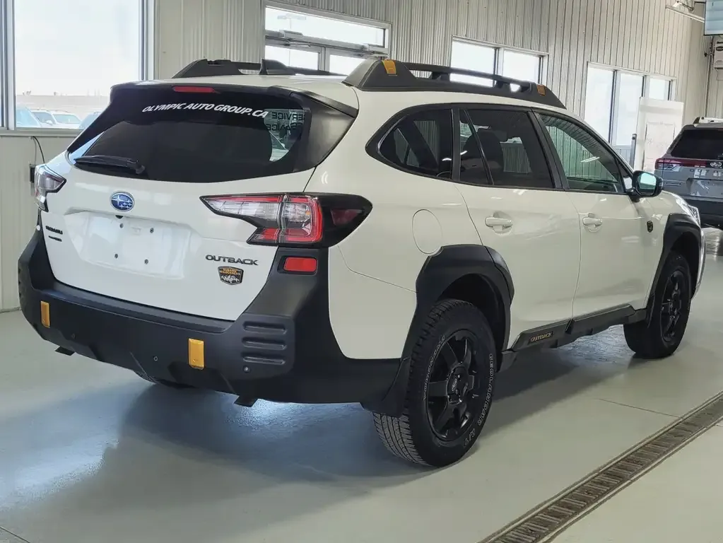 Subaru Outback 2024 photo 3