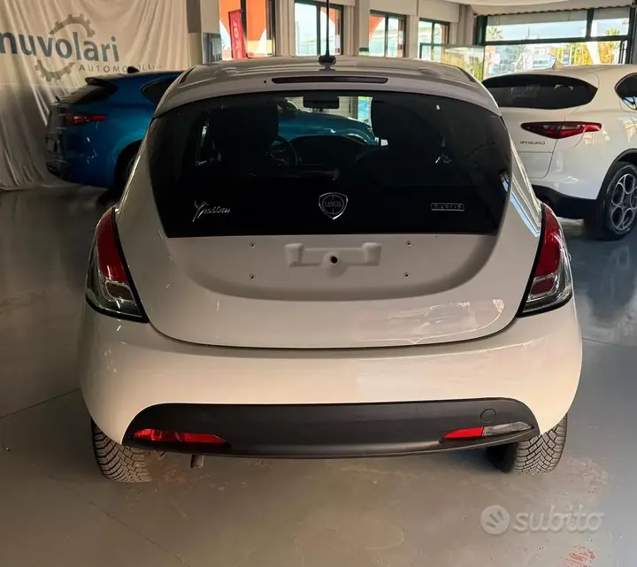 Lancia Ypsilon 2021 photo 4